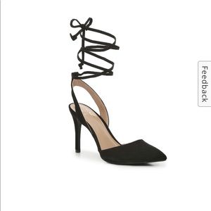 Mix No. 6 black Haline Pumps